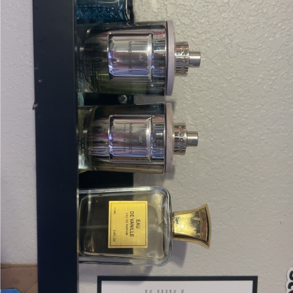 Fragrances, Authentic - Picture 7 of 7